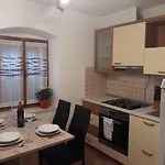 Appartement Kuca Za Odmor Luna